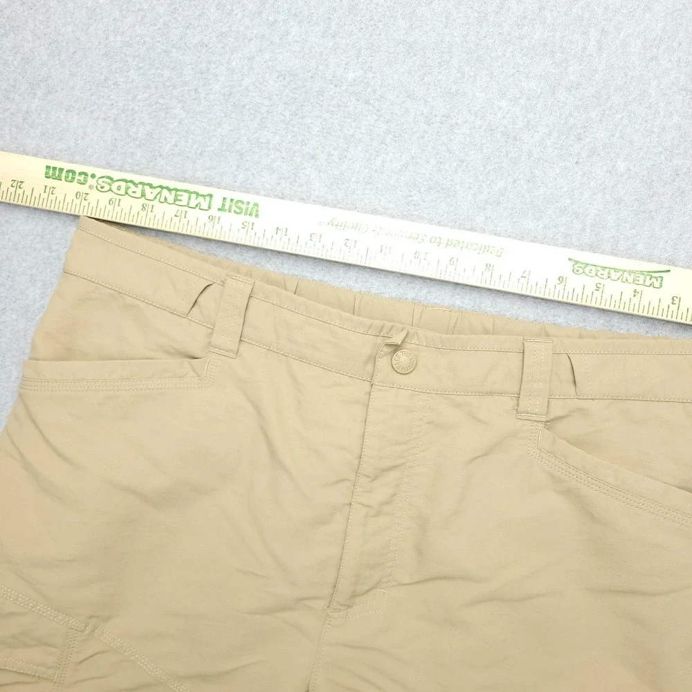 The North Face Paramount‎ Peak Cargo Short Mens XL 40 Beige Nylon Hiking Outdoor